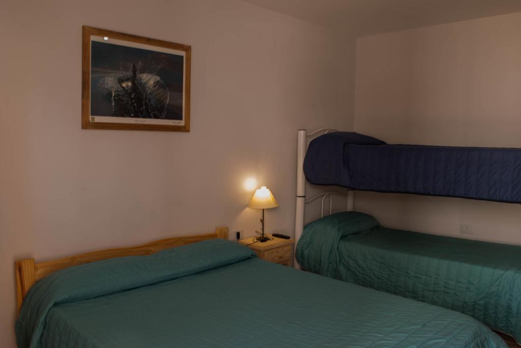 Loica Hostel Puerto Madryn Exterior photo